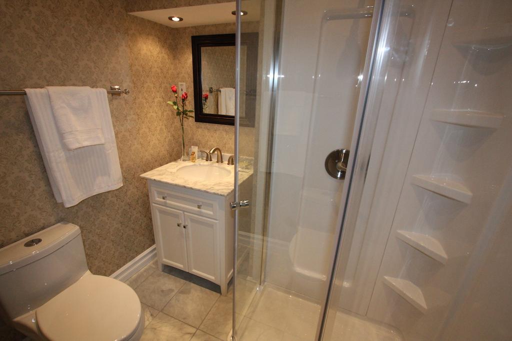 Balmoral House Bed & Breakfast Сент Джонс Стая снимка
